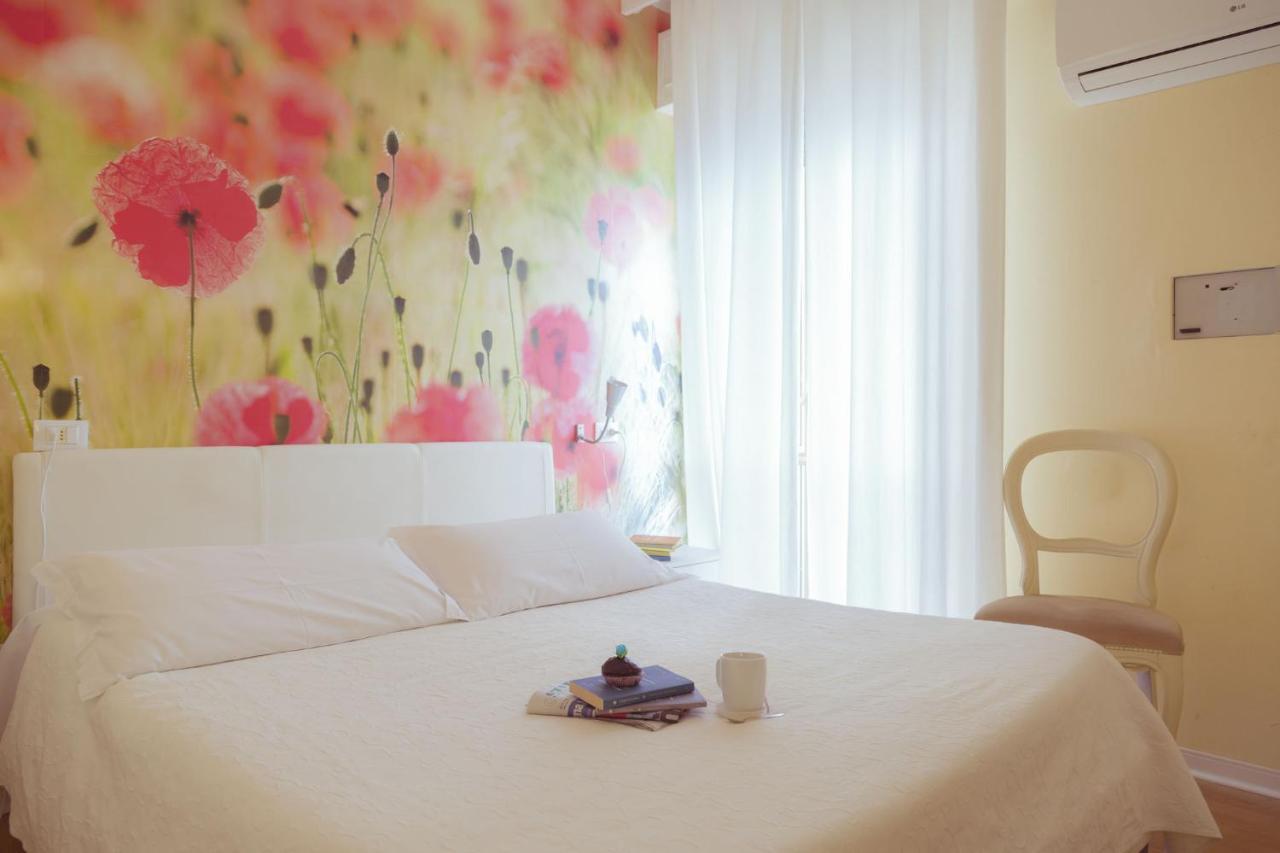פולוניקה Piccolo Mondo Hotel מראה חיצוני תמונה